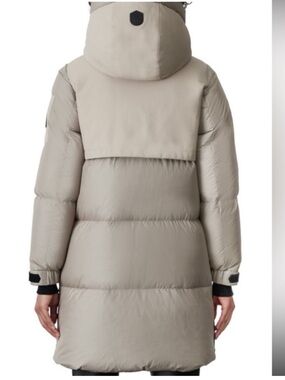 Mackage Women’s Inari light khaki Puffer Coat Size Large NWT